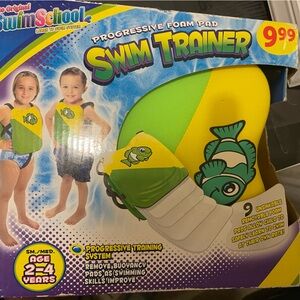 Kids. Swim trainer